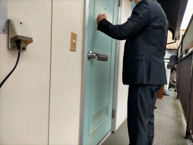 押し買いとは何か？知っておきたい、そのリスクと対策